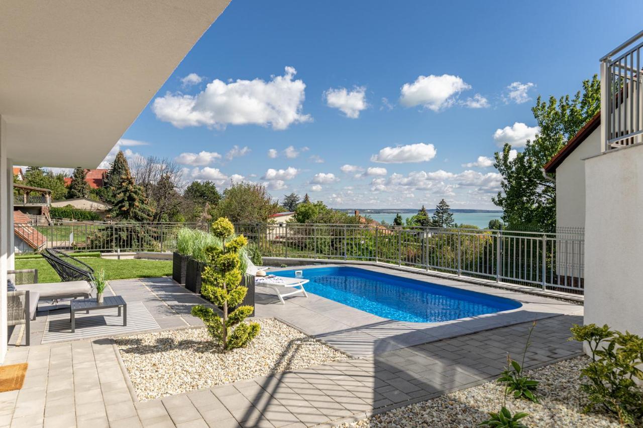 Lake Spirit Boutique Apartments Balatonalmadi Exterior photo